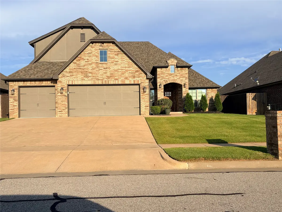 8104 N 77th East Avenue, Owasso, OK 74055 - #1