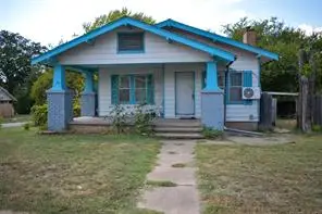 620 S Chestnut Street, Bristow, OK 74010 - #1