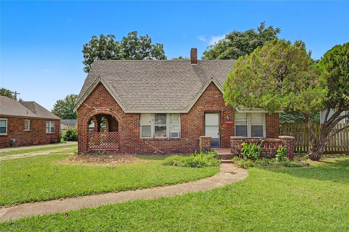 1216 S Birmingham Avenue E, Tulsa, OK 74104 - #1
