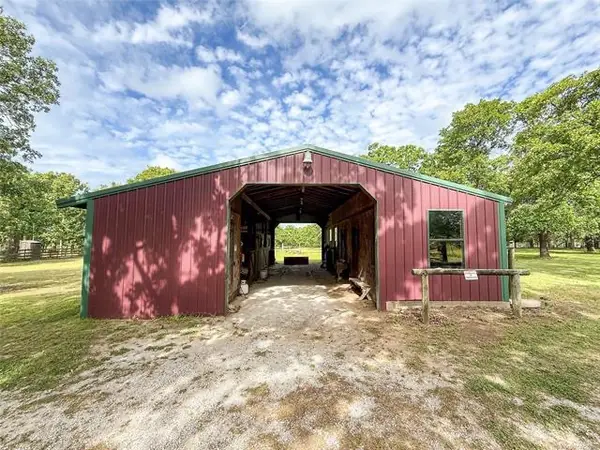 Javine Hill Road, Skiatook, OK 74070