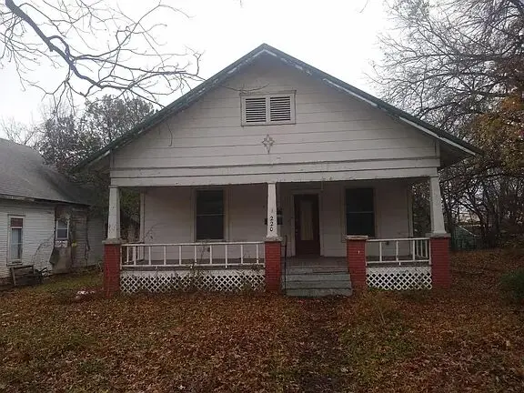220 N 14th Street, Muskogee, OK 74401 - #1