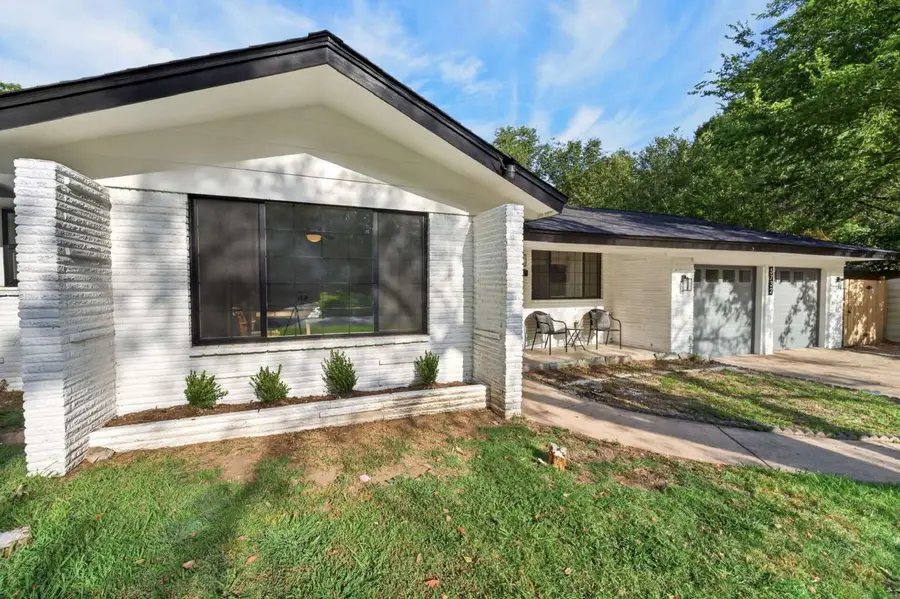 5732 S 70th East Avenue, Tulsa, OK 74145 - #2