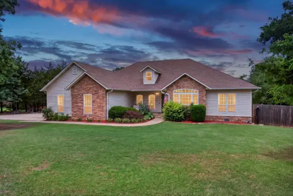 34800 Wolf Trail, Wister, OK 74966