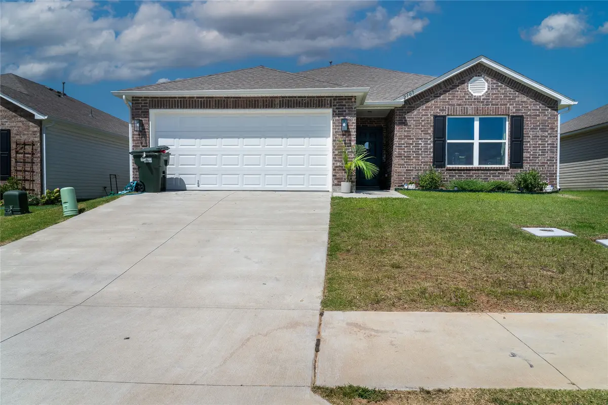 2107 S Amarillo Drive, Claremore, OK 74019 - #1