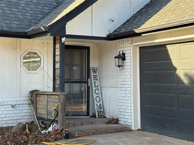 1805 N Hickory Place, Broken Arrow, OK 74012 - #2