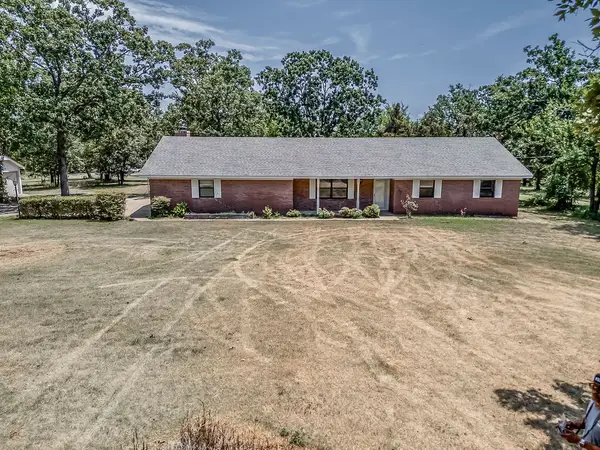 73502 Cyclone Hollow Road, Wagoner, OK 74467