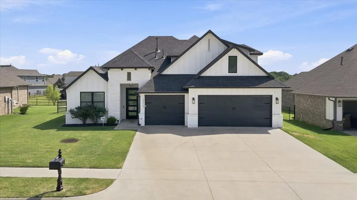 19025 E Ridgeline Road, Catoosa, OK 74015 - #1