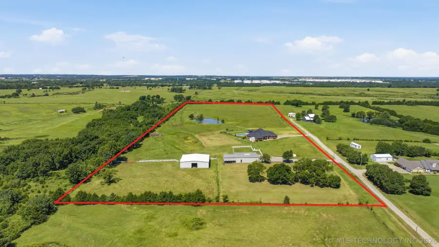 3315 E Ridgewood Drive, Cushing, OK 74023 - #2