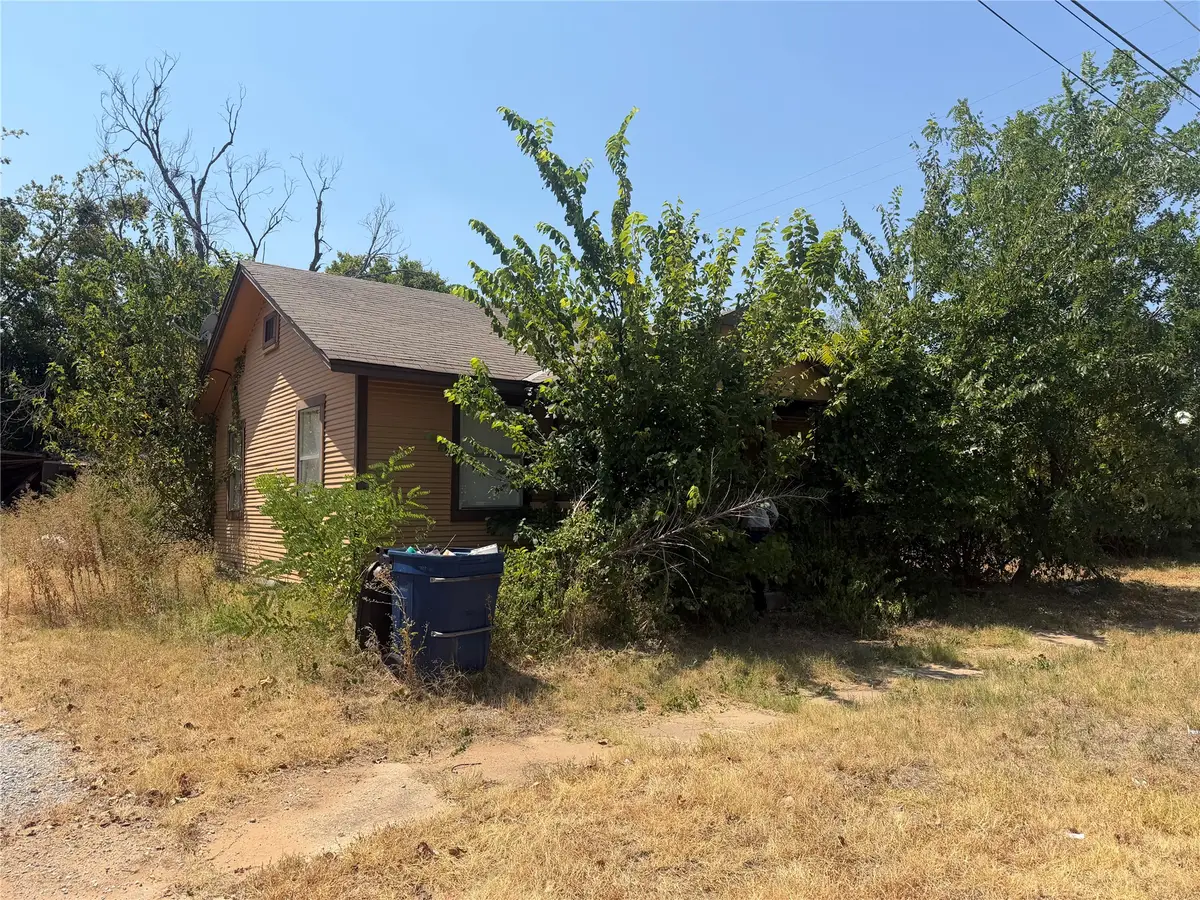 511 5th Street, Healdton, OK 73438 - #1