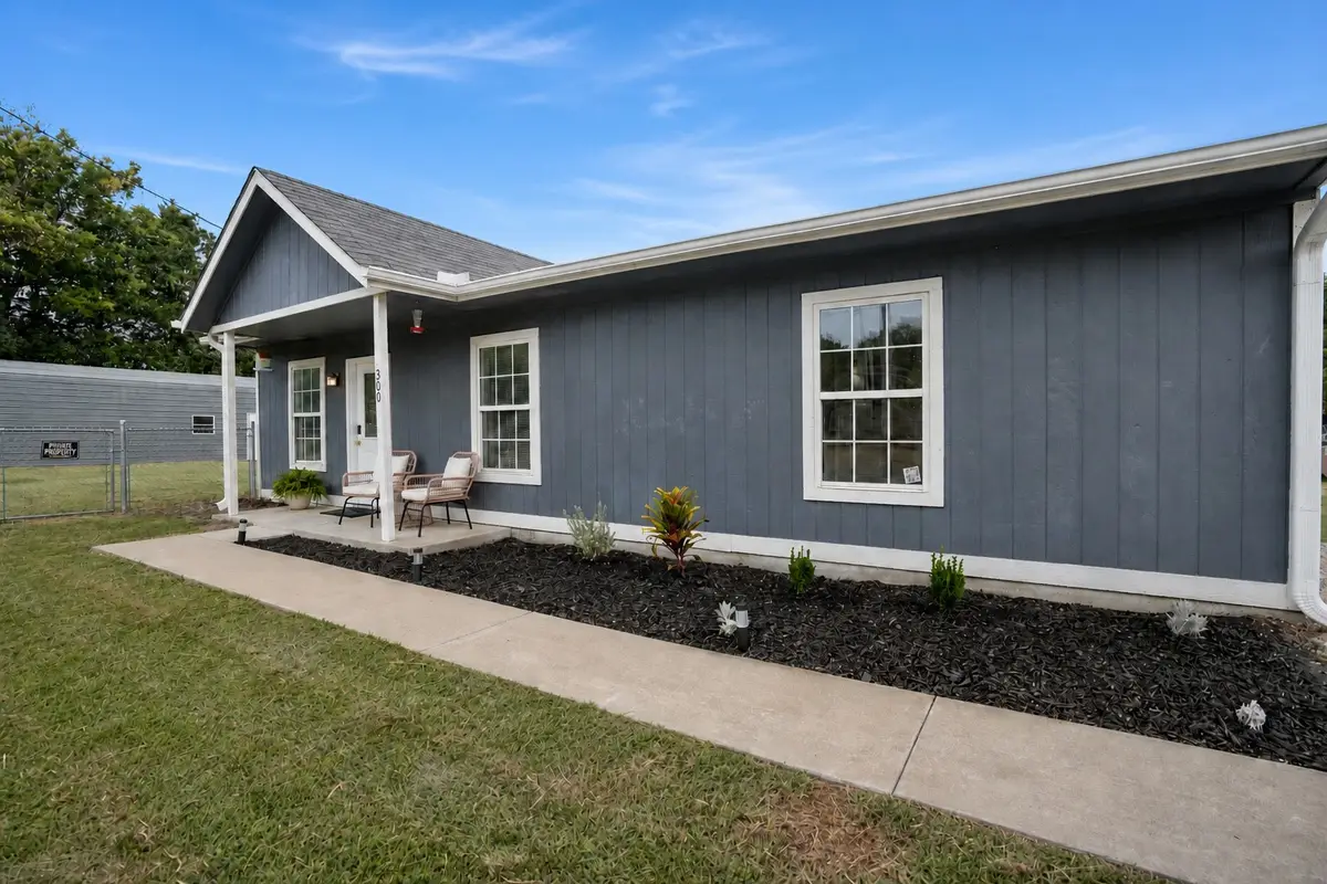300 N 2nd Street, Sperry, OK 74073 - #1