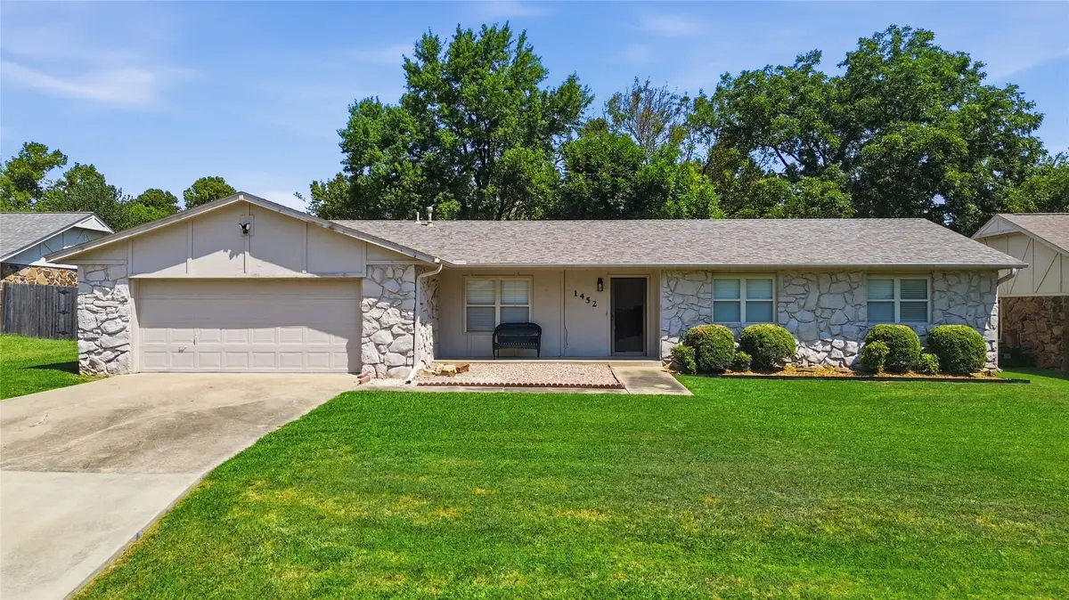 1452 Paradise Lane, Claremore, OK 74017 - #1