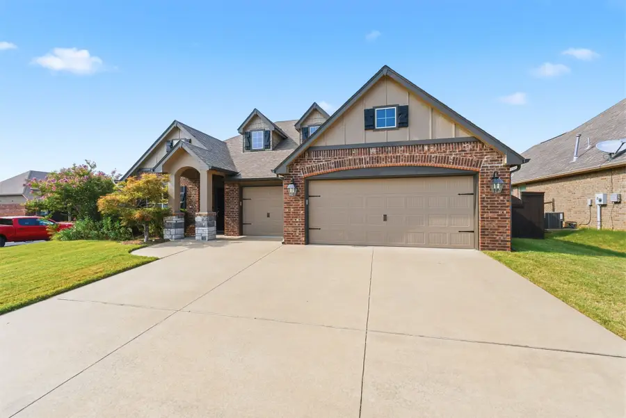 11711 E 105th Place, Owasso, OK 74055 - #3