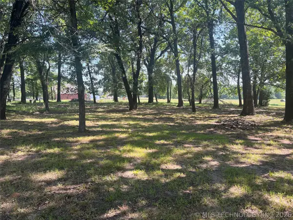 4189 Meadowood Road, Eufaula, OK 74432