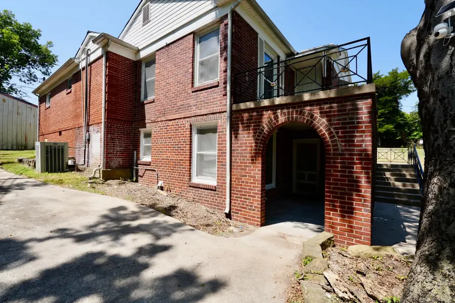 508 E Jefferson Avenue, McAlester, OK 74501 - #3