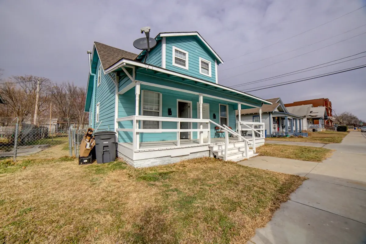 2009 E 2nd Street, Tulsa, OK 74104 - #1
