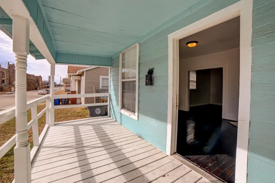 2009 E 2nd Street, Tulsa, OK 74104 - #3