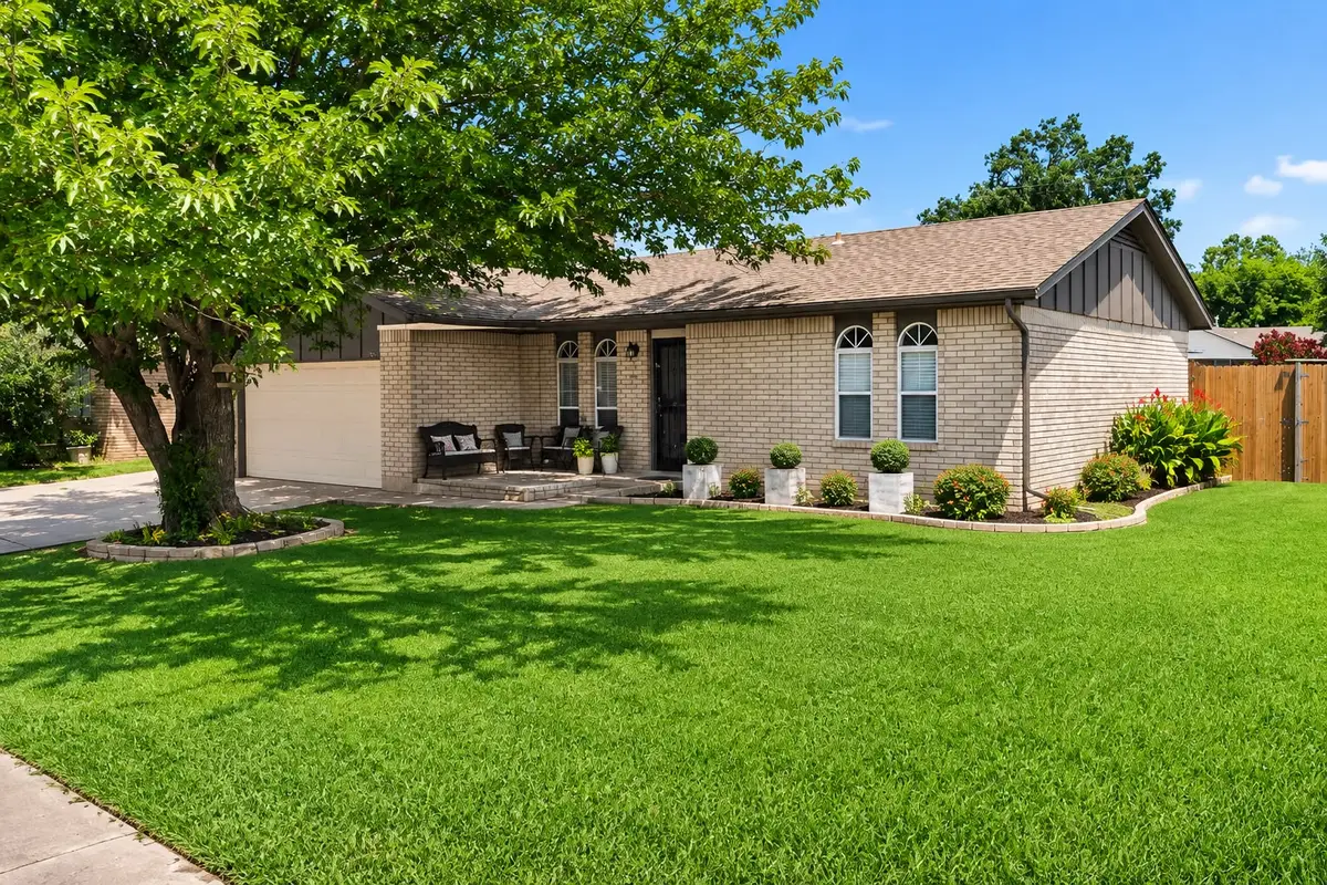 11885 E 36th Street S, Tulsa, OK 74146 - #1
