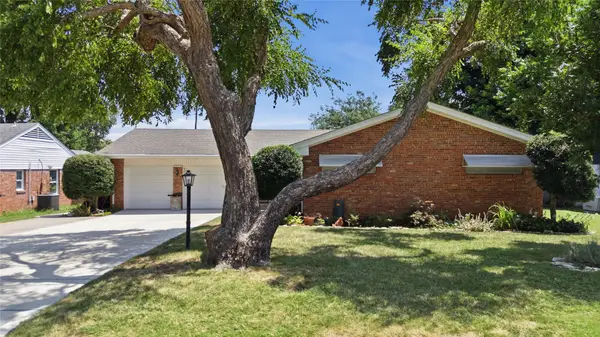 3321 S Toledo Place, Tulsa, OK 74135