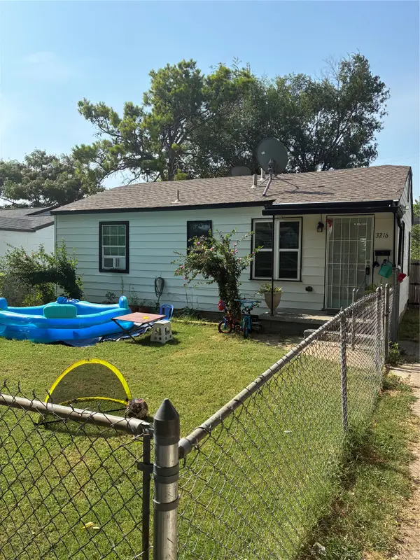 3216 E Oklahoma Place, Tulsa, OK 74110