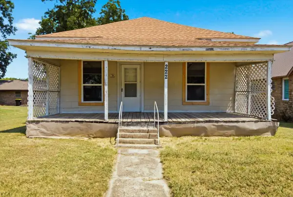 222 W 17th, Ada, OK 74820