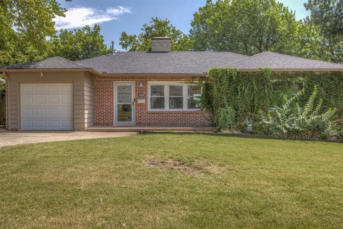 2433 S Gary Place, Tulsa, OK 74114 - #1