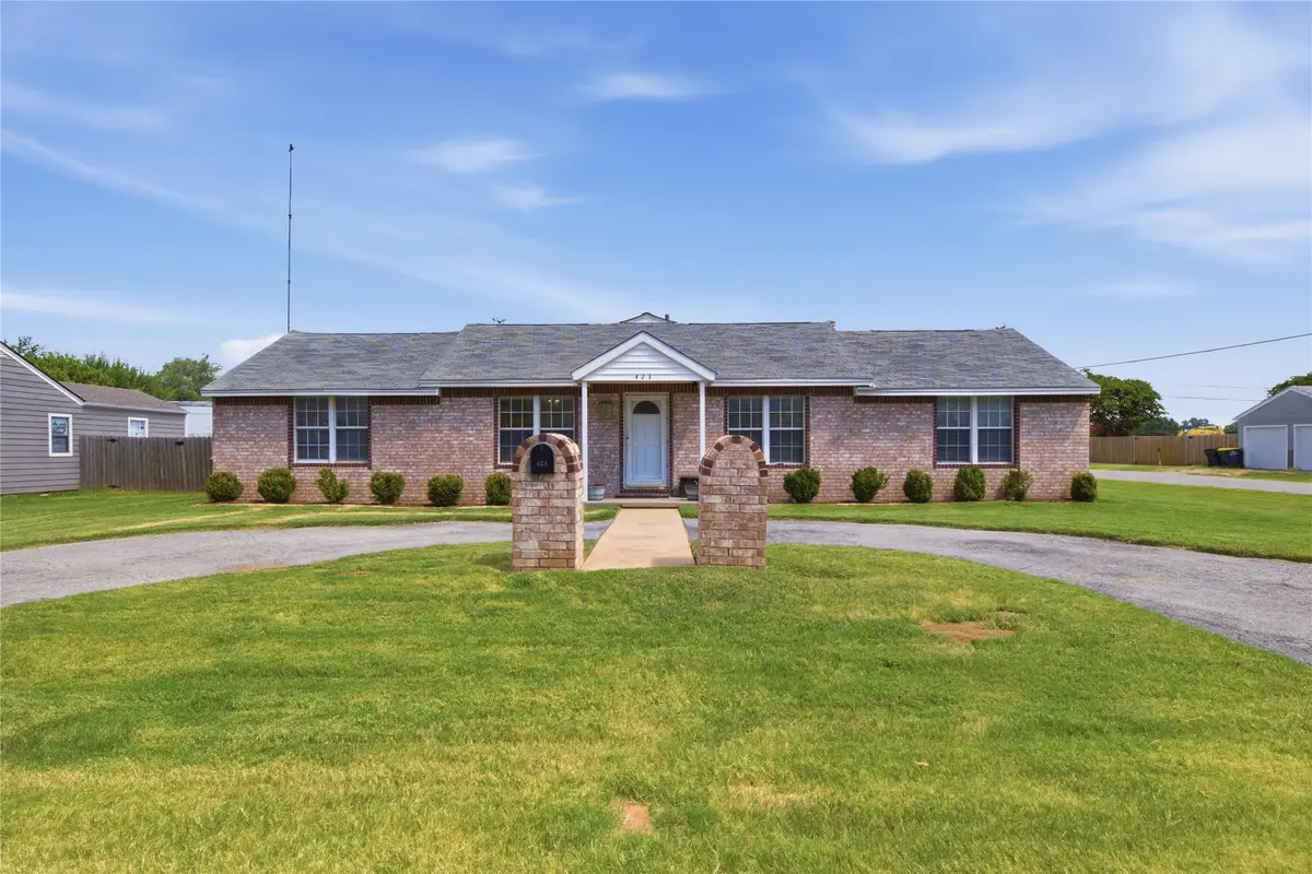 423 E Beaver Street, Jenks, OK 74037 - #1