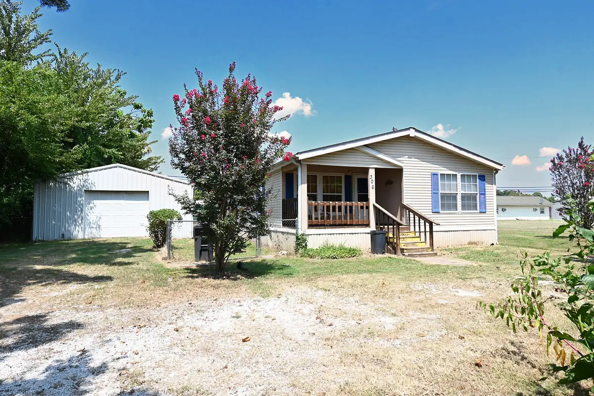 306 W Main Street, Vian, OK 74962 - #1