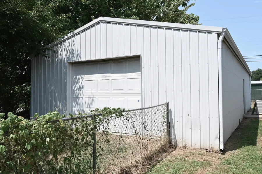 306 W Main Street, Vian, OK 74962 - #2
