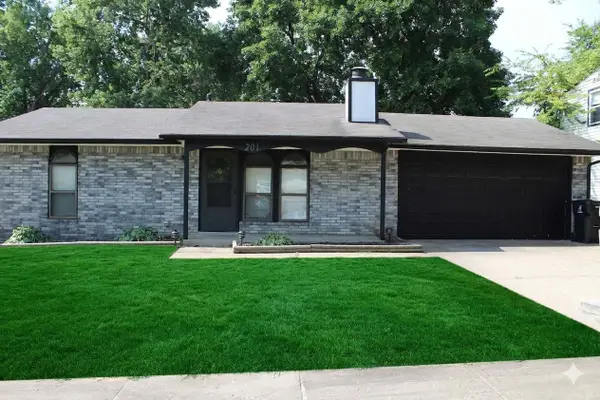201 W Waco Street, Broken Arrow, OK 74011