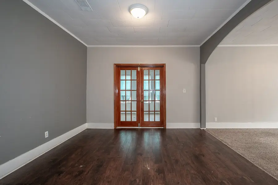 516 S Yorktown Avenue, Tulsa, OK 74104 - #3
