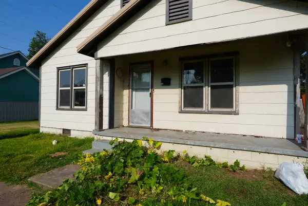 106 S 2nd, Eufaula, OK 74432
