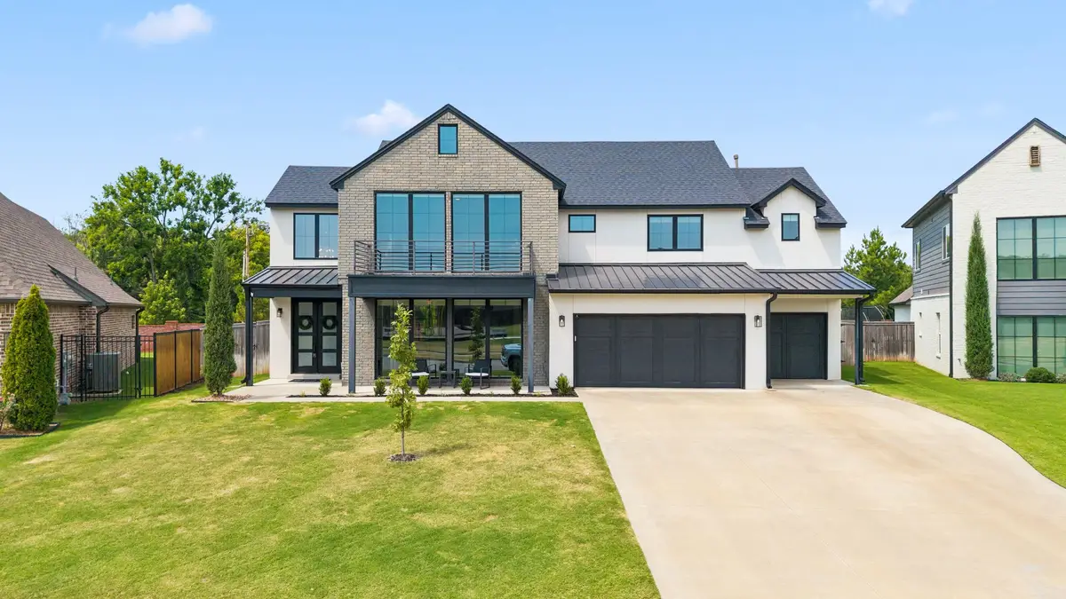 11536 S Louisville Avenue, Tulsa, OK 74137 - #1