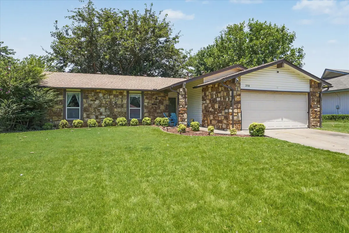 2508 W Iola Street, Broken Arrow, OK 74012 - #1