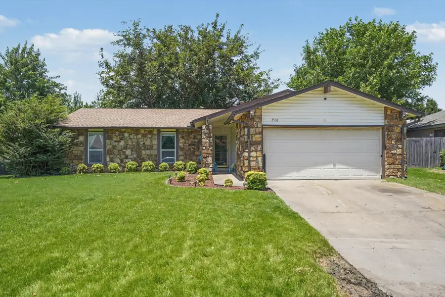 2508 W Iola Street, Broken Arrow, OK 74012 - #2