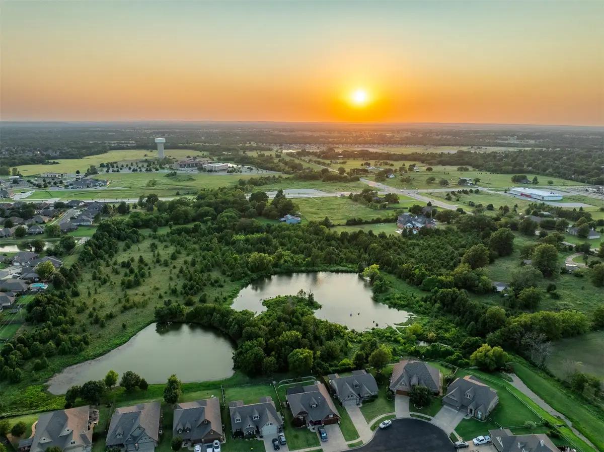 015 E 106th Street, Owasso, OK 74055 - #1