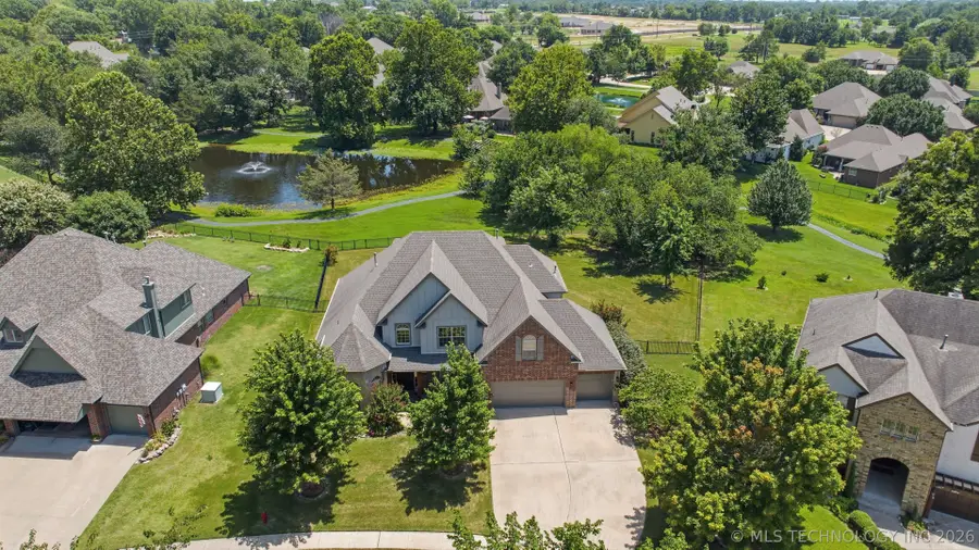 7709 E El Paso Street, Broken Arrow, OK 74014 - #2