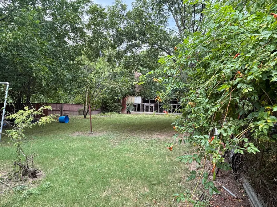 106 Russell Road, Caddo, OK 74729 - #2