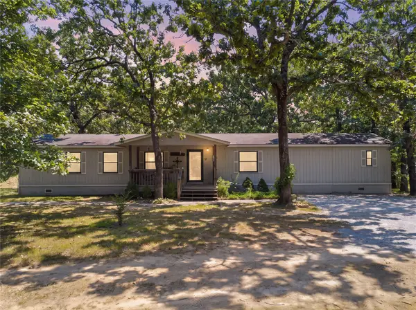 18221 E 422 Road, Claremore, OK 74017