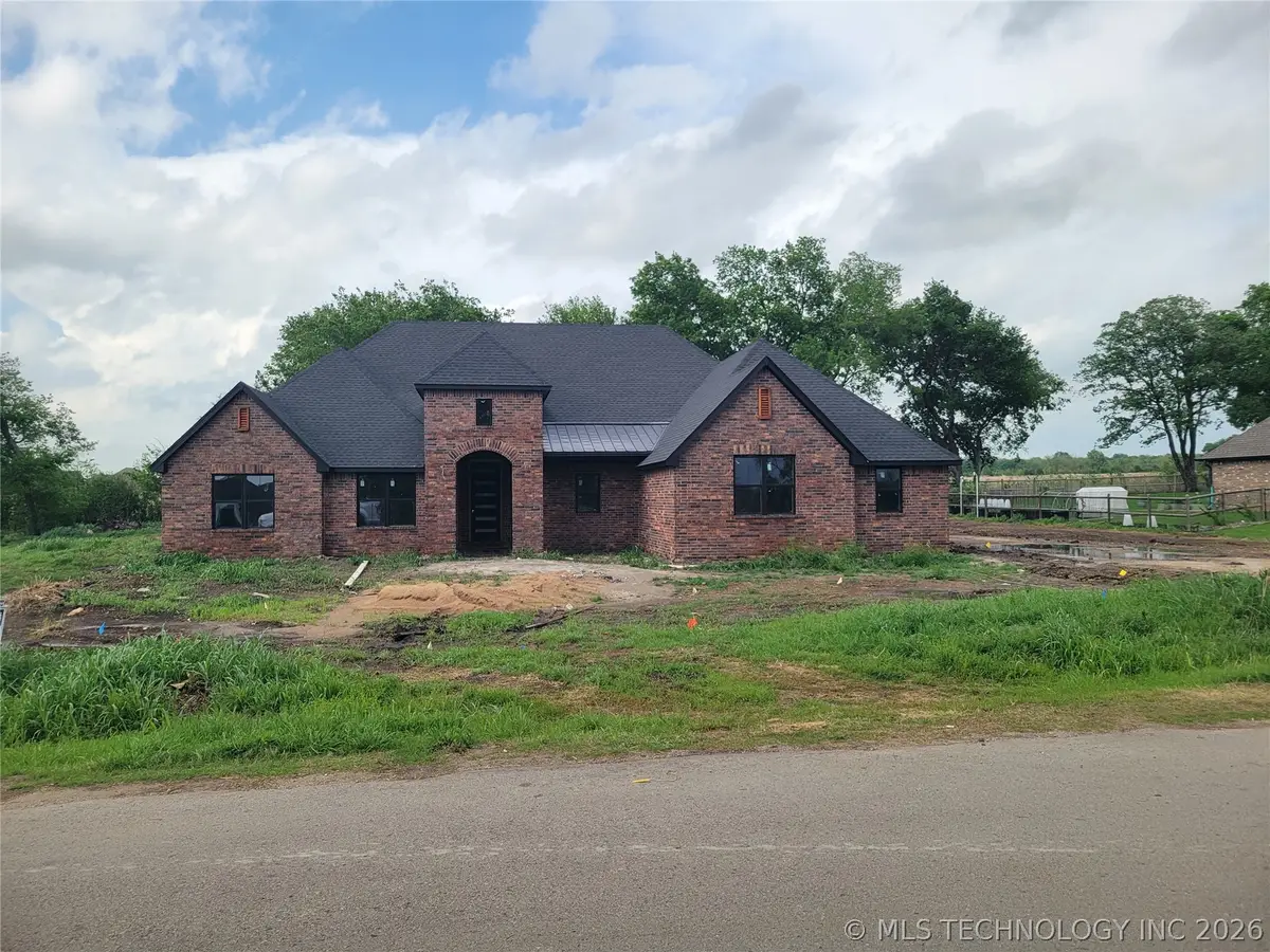 5225 E Norwood Street, Claremore, OK 74019 - #1