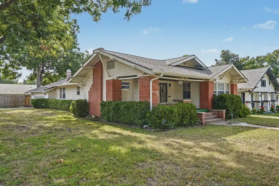 701 S Oklahoma Street, Sapulpa, OK 74066 - #2