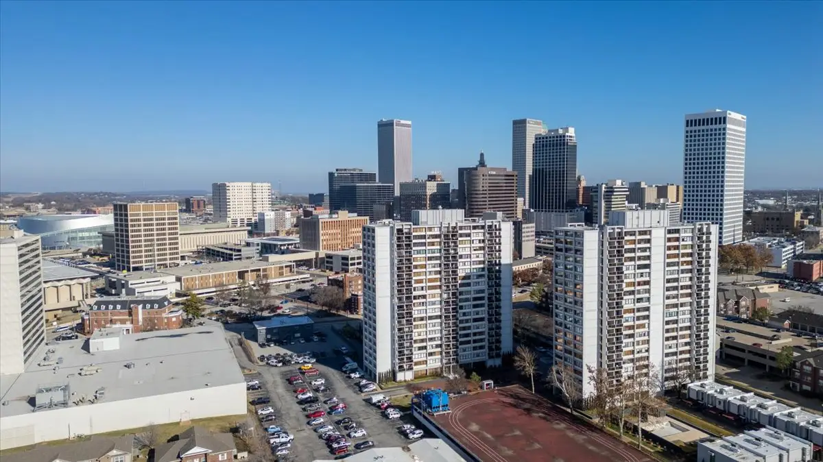 450 W 7th Street #1801-1802, Tulsa, OK 74119 - #1