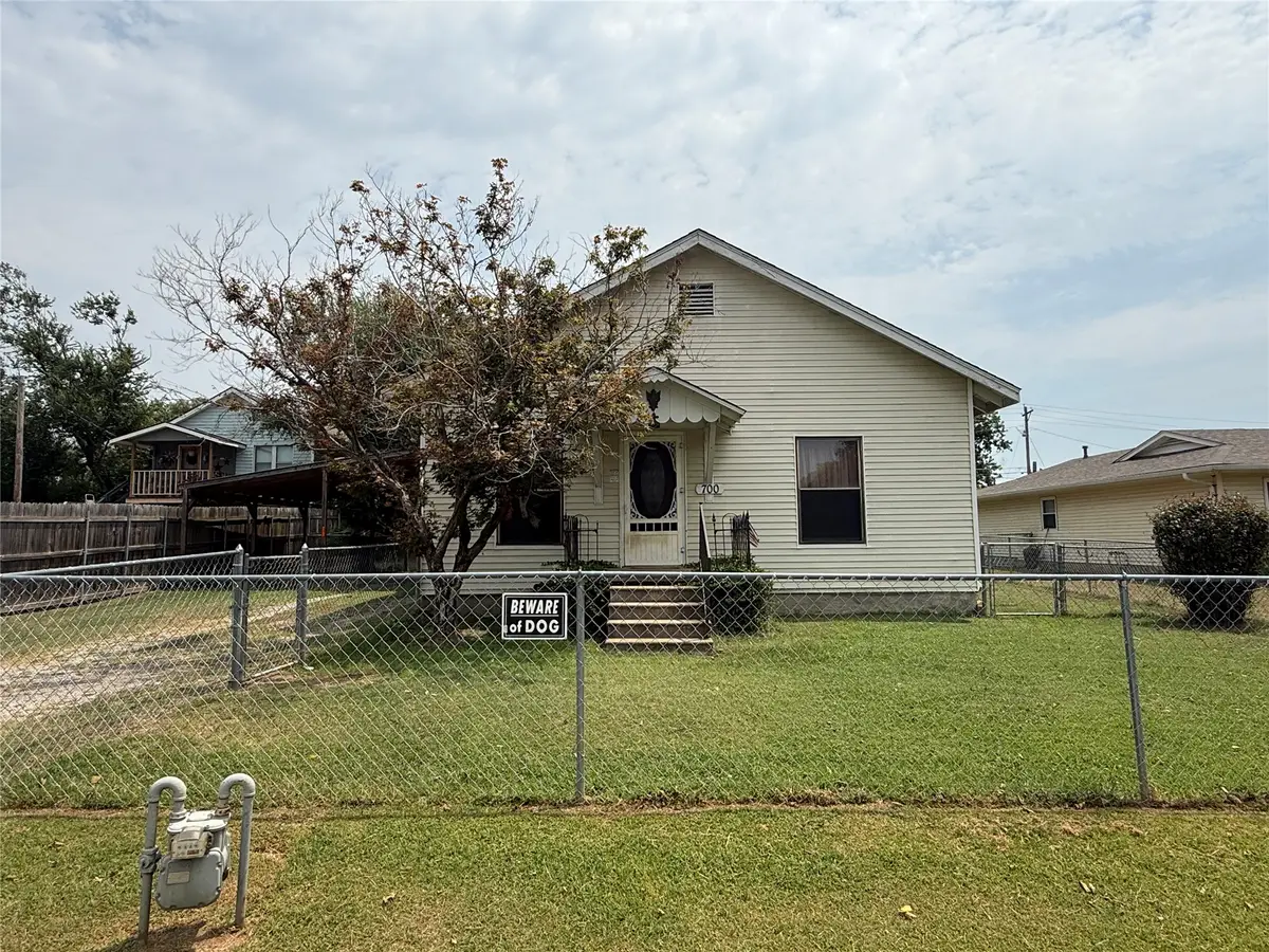 700 S Perdue Avenue, Claremore, OK 74017 - #1