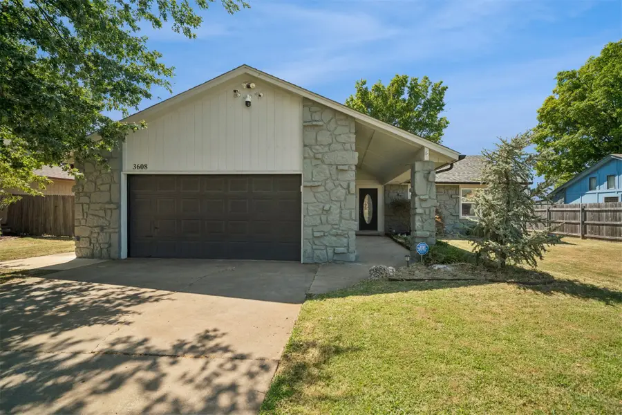 3608 S Sycamore Avenue, Broken Arrow, OK 74011 - #2
