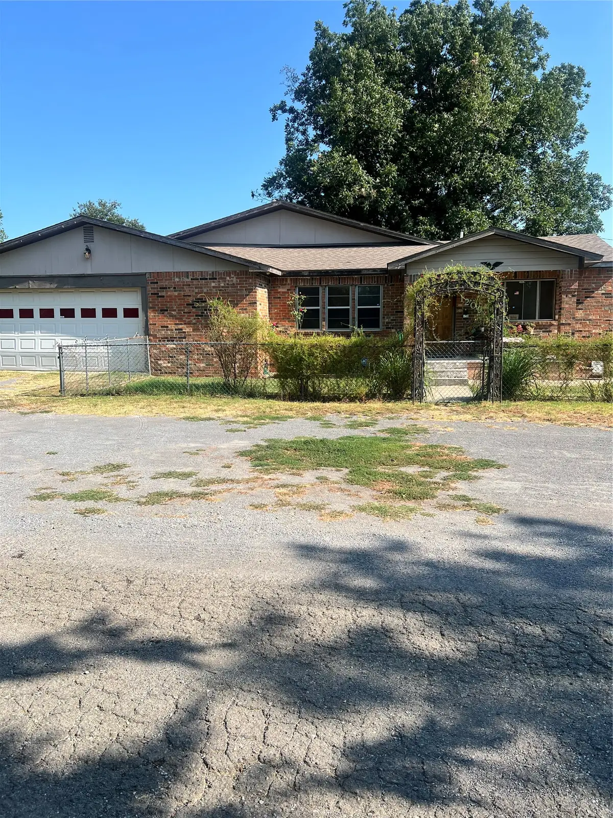 1209 Locust, McAlester, OK 74501 - #1
