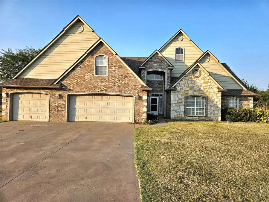 11951 N 168th East Place, Collinsville, OK 74021 - #2