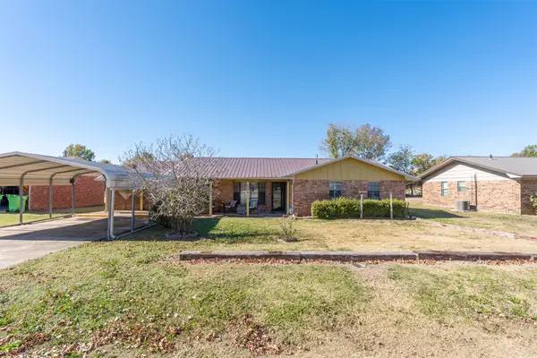 503 S 9 Street, Okemah, OK 74859