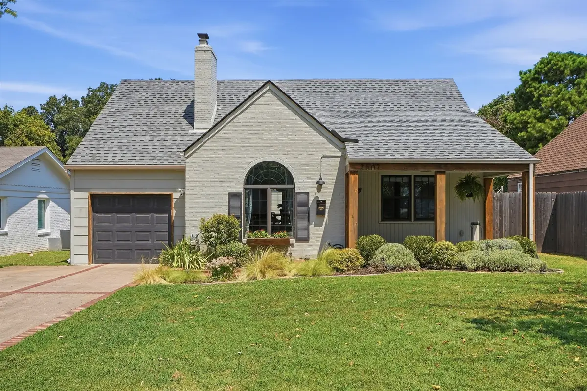 2507 E 17th Place, Tulsa, OK 74104 - #1