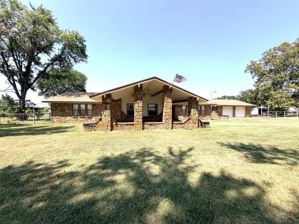 23235 Highway 52 Highway, Henryetta, OK 74437