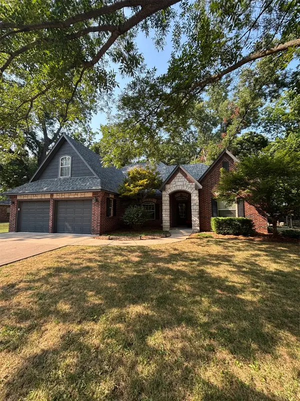 1729 E 136th Place S, Bixby, OK 74008