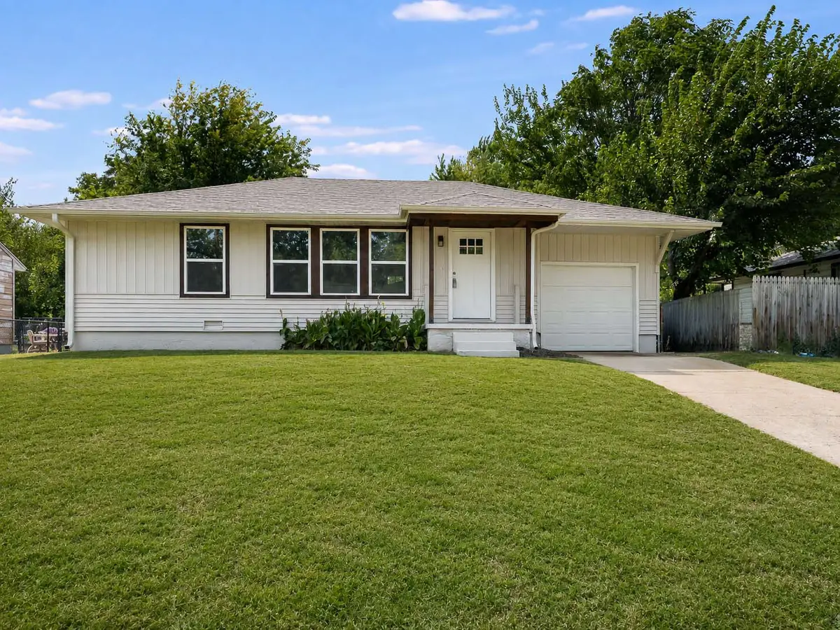 1584 N Knoxville Avenue, Tulsa, OK 74115 - #1